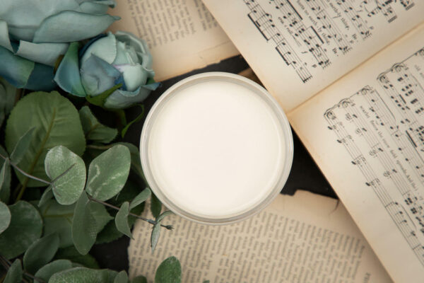 dixie-belle-paint-buttercream-chalk-mineral-paint__09701