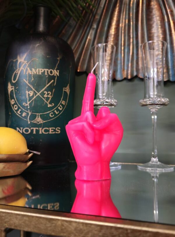 Middle-finger-candle-hot-pink