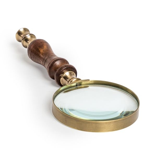 Antiqued Traditonal Magnifying Glass with Wooden Handle