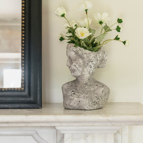 Birkdale Bust Planter