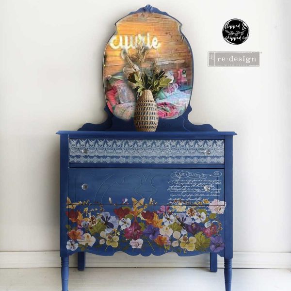 Pressed Flowers | Redesign With Prima Decor Transfer